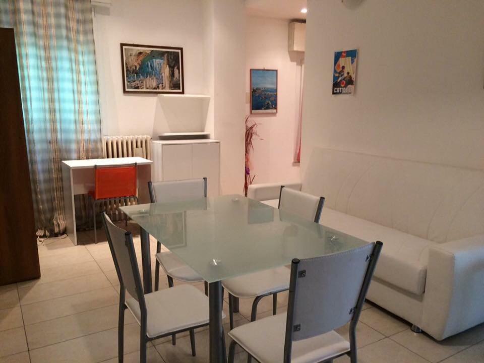 New Prophet Bed & Breakfast Cattolica Ngoại thất bức ảnh