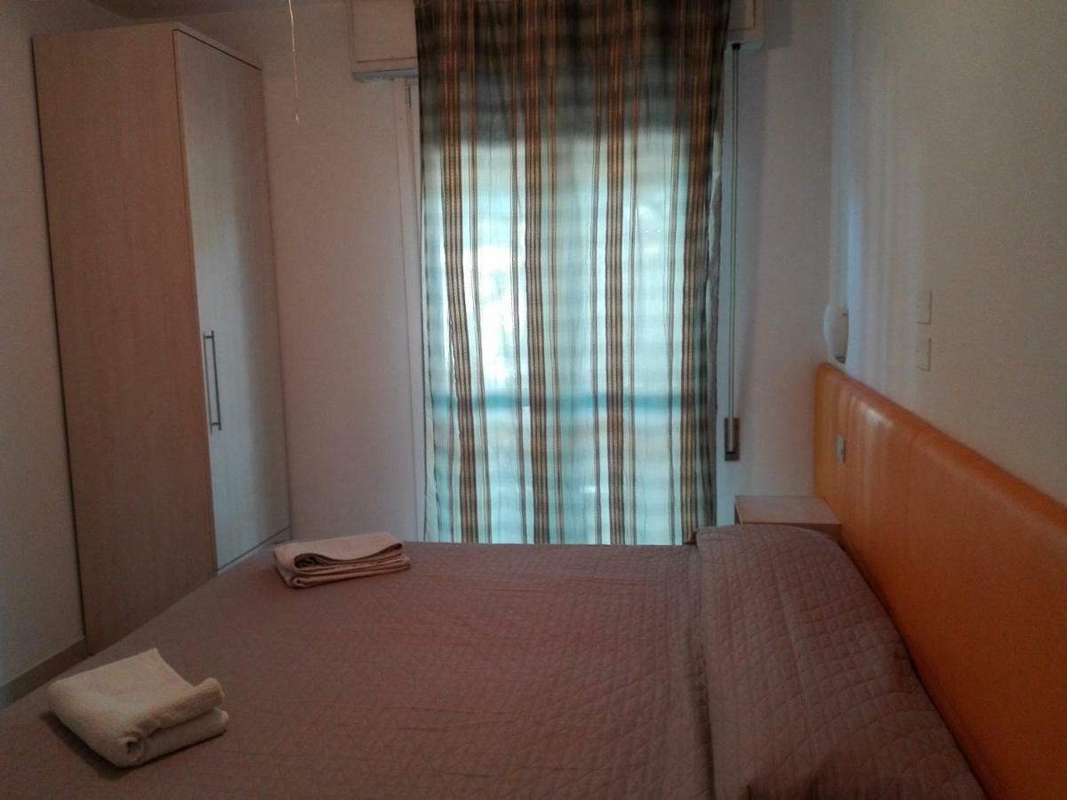 New Prophet Bed & Breakfast Cattolica Ngoại thất bức ảnh